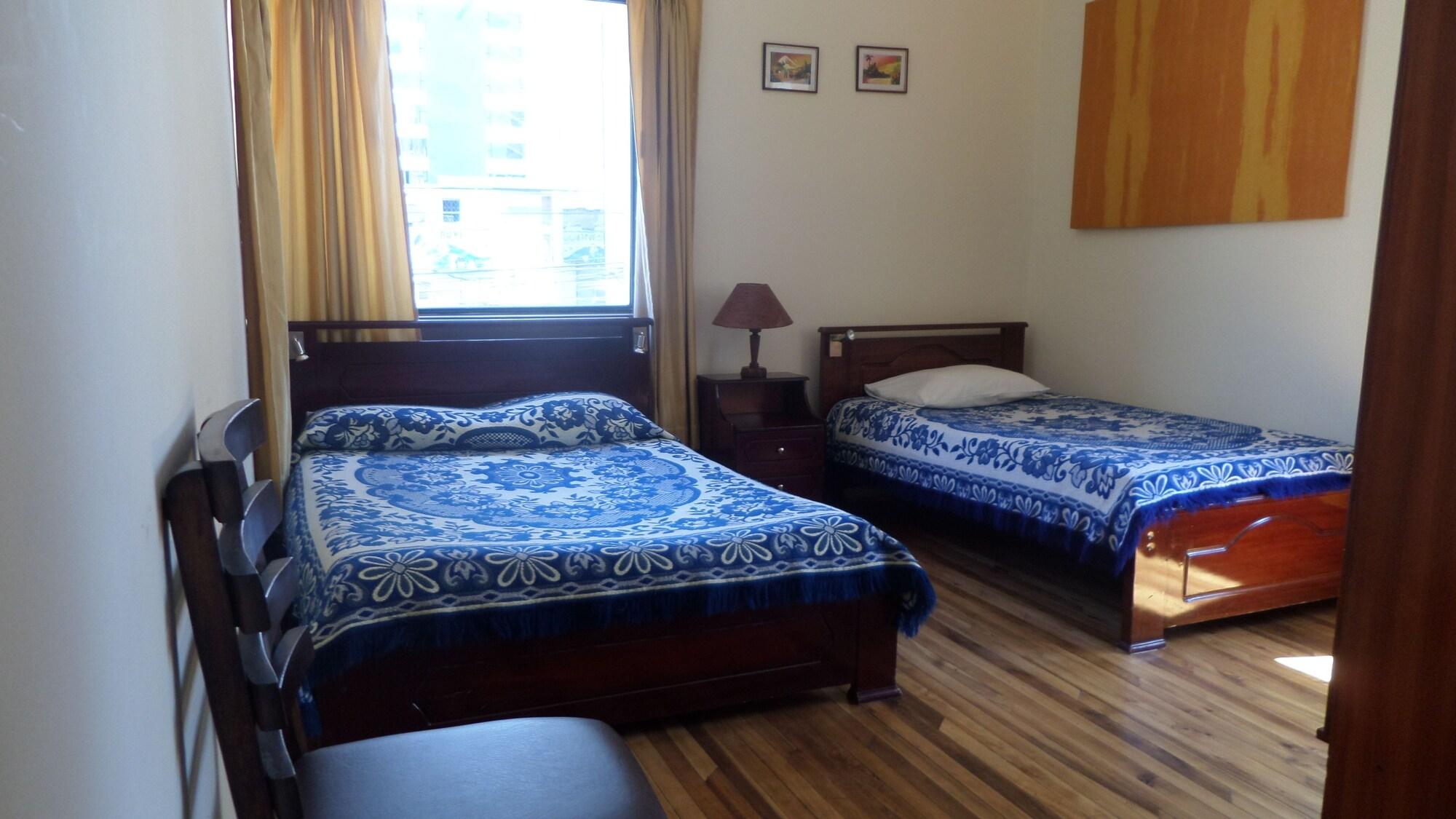 Jhomana Guesthouse Кито Экстерьер фото