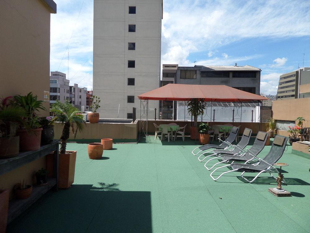 Jhomana Guesthouse Кито Экстерьер фото
